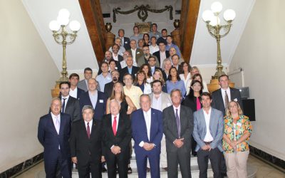 Firma del Acuerdo del Bicentenario de Tandil